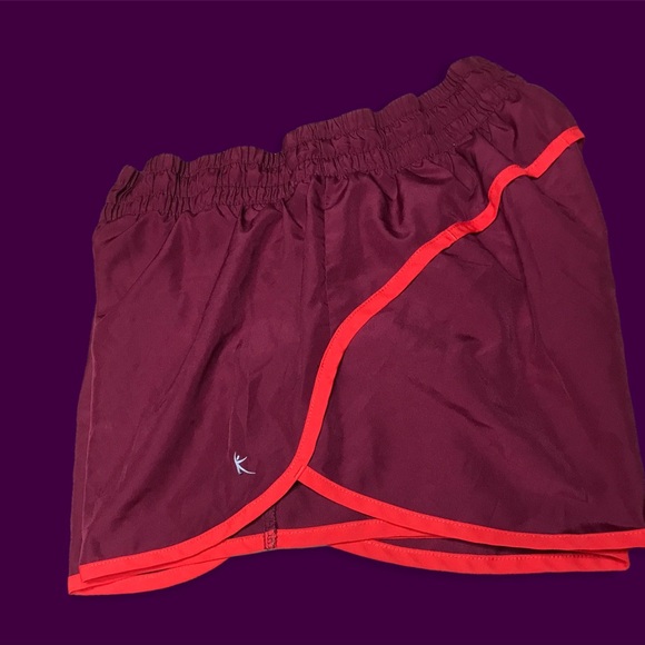 Danskin Now running shorts. Size M (8-10). Maroon with red piping - Picture 3 of 5